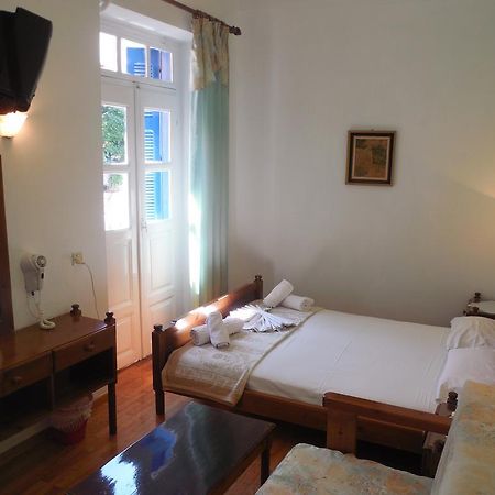 Adonis Rooms Skopelos Exterior foto