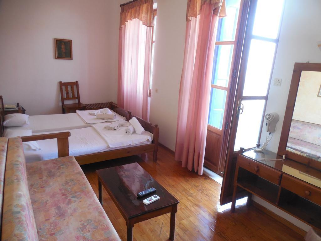 Adonis Rooms Skopelos Exterior foto
